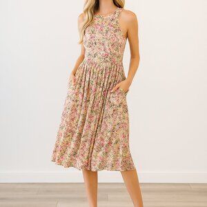 Adrianna Papell sleeveless dress floral size 4  🔥